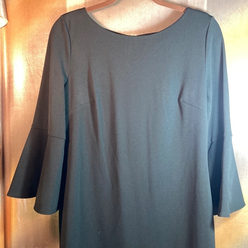 Size 14 Calvin Klein stretchy‎ black dress. 40” chest. Very stretchy. 123